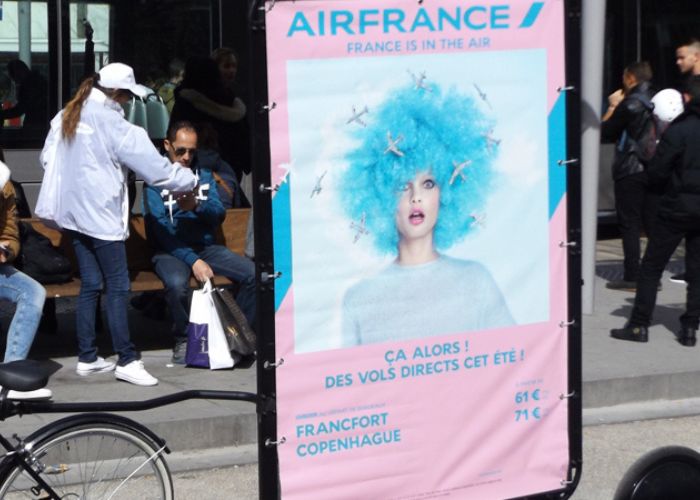 Air France senvole en BikeCom BikeCom Le premier reseau daffichage national eco responsable 3